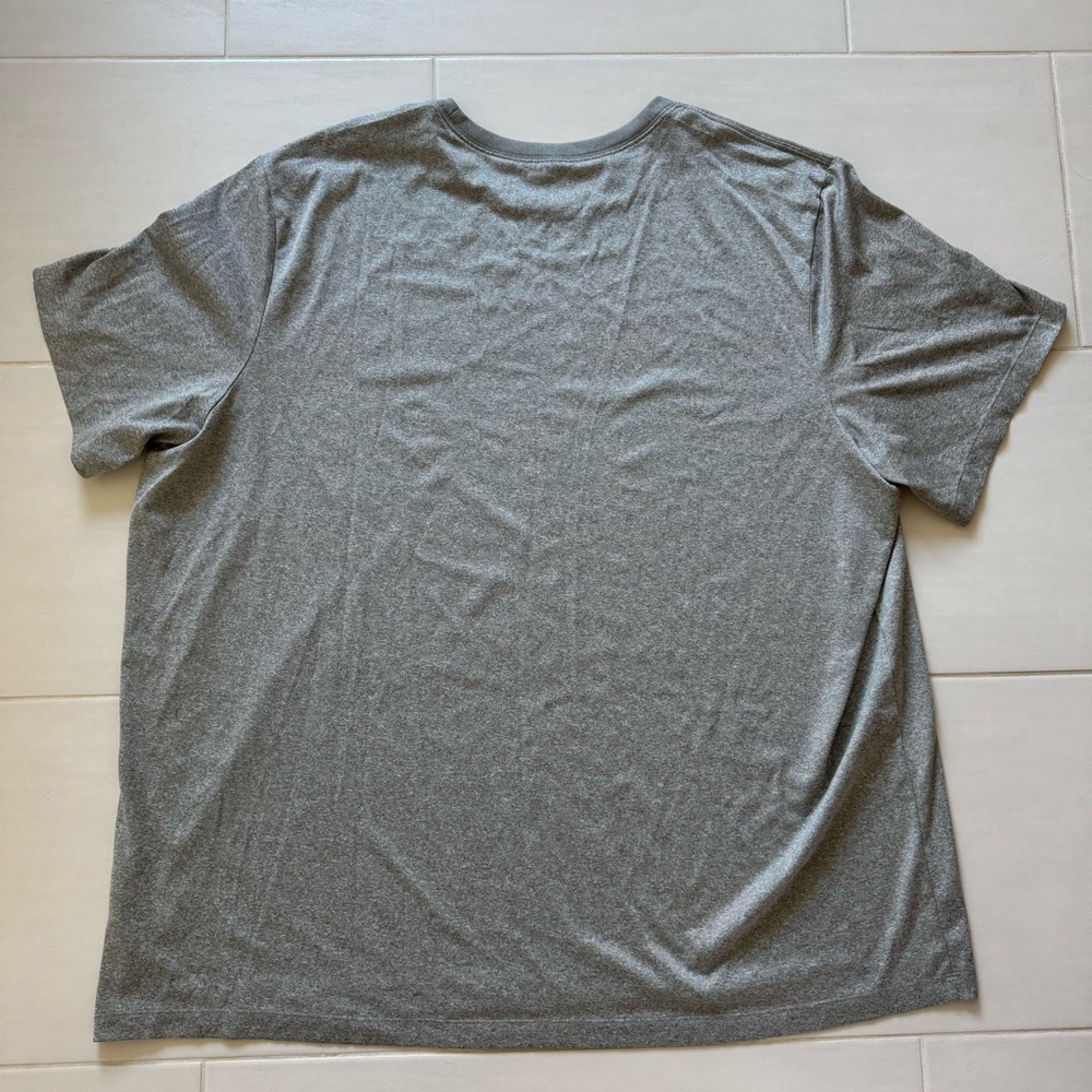 Nike Men's Dri Fit Tee 4XL - Picture 3 of 3